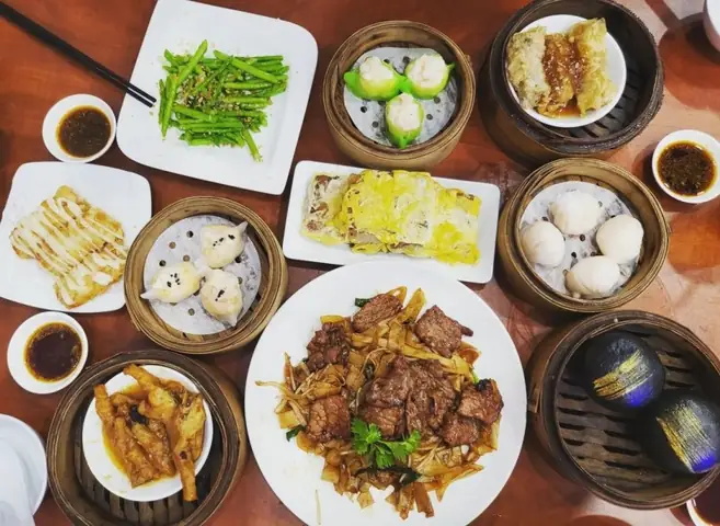 Cửu Long Bingsutt: Khám Phá Ẩm Thực Hong Kong Hấp Dẫn