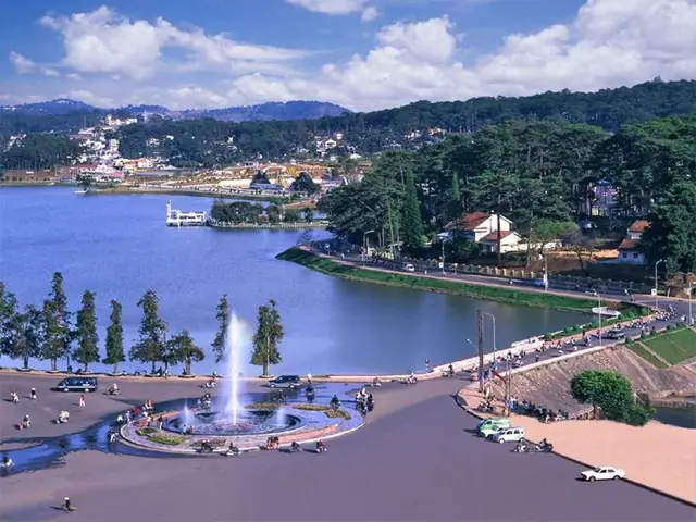 Thị Trấn Cổ D'ran: Vẻ Đẹp Và Dấu Ấn Lịch Sử