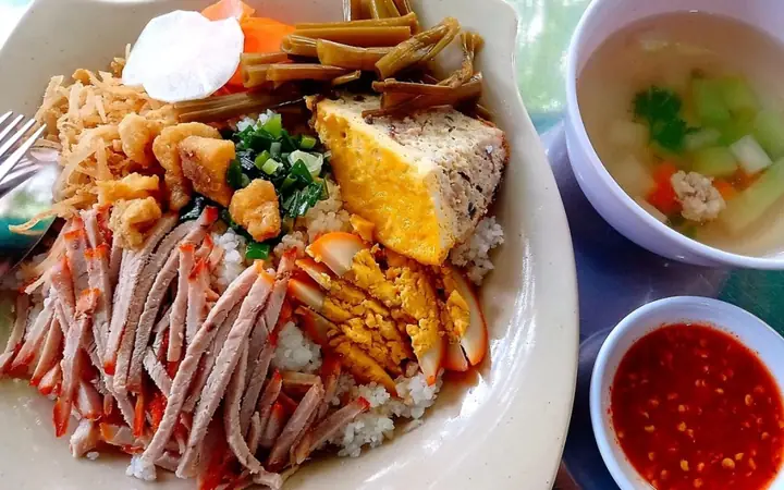 Đặc Sản An Giang: Cẩm Nang Ẩm Thực Đậm Chất Miền Tây