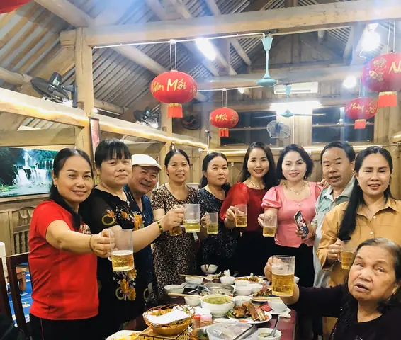 Đặc Sản Anh Em Ninh Bình: Hướng Dẫn Khám Phá Hương Vị Miền Bắc Đặc Sản Anh Em Ninh Bình: Hướng Dẫn Khám Phá Hương Vị Miền Bắc