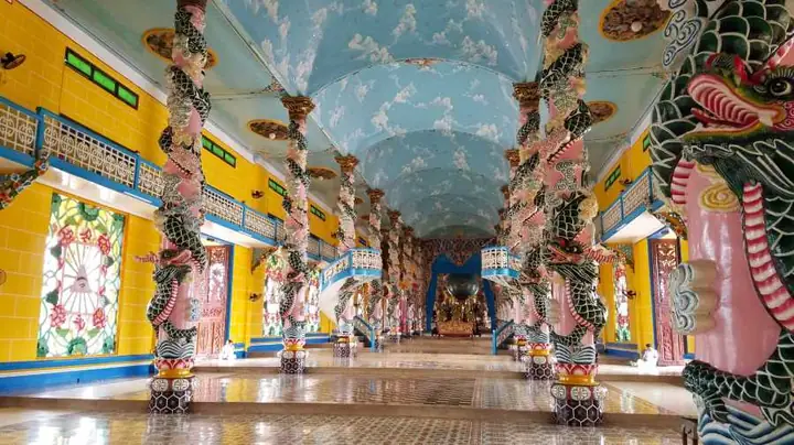 Đại Lễ Vía Đức Chí Tôn: Trải Nghiệm Văn Hóa Tín Ngưỡng Độc Đáo Tại Tây Ninh