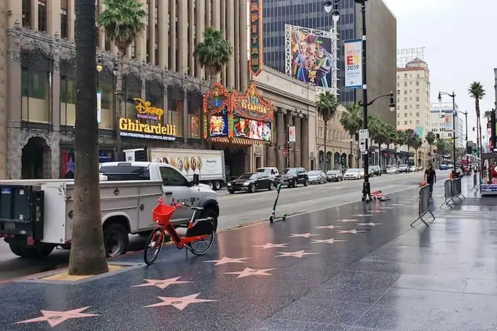 Đại Lộ Danh Vọng Hollywood: Cẩm Nang Toàn Tập Về Biểu Tượng Vinh Danh Giải Trí Đại Lộ Danh Vọng Hollywood: Cẩm Nang Toàn Tập Về Biểu Tượng Vinh Danh Giải Trí