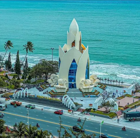 Khám Phá 12 Danh Lam Thắng Cảnh Nha Trang Hấp Dẫn Cho Du Khách Khám Phá 12 Danh Lam Thắng Cảnh Nha Trang Hấp Dẫn Cho Du Khách