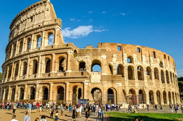 Khám Phá Colosseum – Đấu Trường La Mã Nổi Tiếng Và Lịch Sử