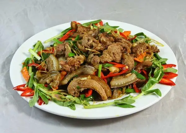 Khám Phá Lẩu Dê Anh Ba – Địa Chỉ, Thực Đơn & Giá Tại Tp.hcm