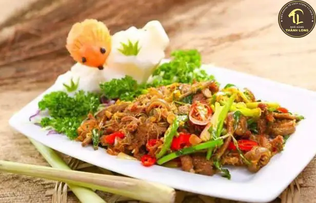 Dê Xào Sả Ớt Ninh Bình – Cách Làm Đơn Giản, Đậm Hương Vị Đặc Trưng
