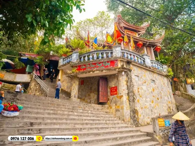 Hướng Dẫn Tham Quan Đền Cô Chín Thanh Hóa – Cầu May & Lễ Nghi