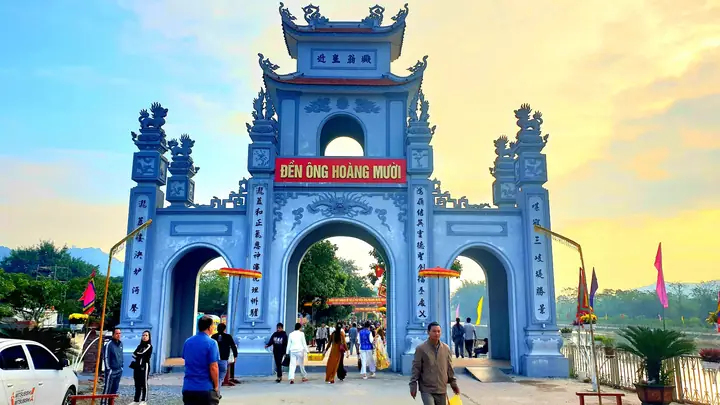 Khám Phá Đền Củi – Đền Ông Hoàng Mười Lịch Sử Và Ý Nghĩa Tâm Linh Khám Phá Đền Củi – Đền Ông Hoàng Mười Lịch Sử Và Ý Nghĩa Tâm Linh