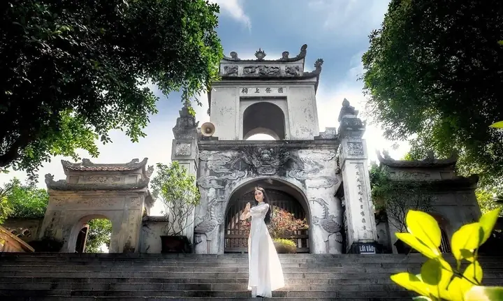 Đền Cuông Nghệ An Thờ Ai? Bí Ẩn Lịch Sử Và Ý Nghĩa Tín Ngưỡng Đền Cuông Nghệ An Thờ Ai? Bí Ẩn Lịch Sử Và Ý Nghĩa Tín Ngưỡng