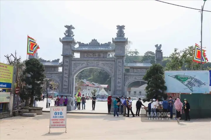 Đền Ông Hoàng Bảy Lào Cai: Từ Di Sản Lịch Sử Đến Điểm Đến Tâm Linh