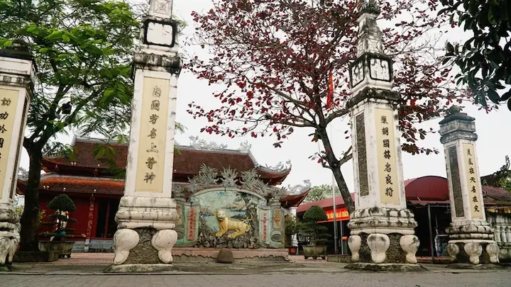 Đền Ông Hoàng Mười Nghệ An: Di Sản Văn Hóa Đặc Sắc Vùng Đất Xứ Nghệ Đền Ông Hoàng Mười Nghệ An: Di Sản Văn Hóa Đặc Sắc Vùng Đất Xứ Nghệ
