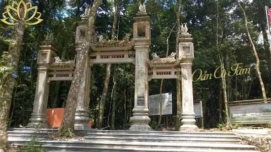 Đền Thờ Tản Viên Sơn Thánh: Lịch Sử, Kiến Trúc Và Ý Nghĩa Văn Hoá Đền Thờ Tản Viên Sơn Thánh: Lịch Sử, Kiến Trúc Và Ý Nghĩa Văn Hoá