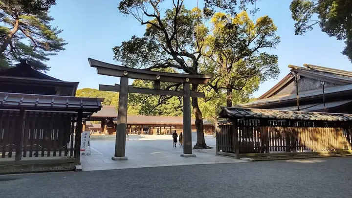 Đền Meiji Jingu: Khám Phá Không Gian Tâm Linh Tokyo Đền Meiji Jingu: Khám Phá Không Gian Tâm Linh Tokyo