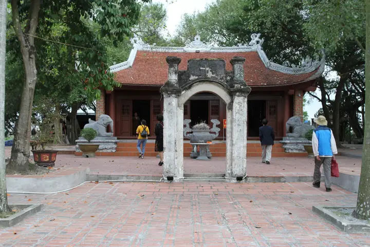 Đền Thờ Vua Lê Thái Tổ: Lịch Sử, Kiến Trúc Và Hướng Dẫn Tham Quan