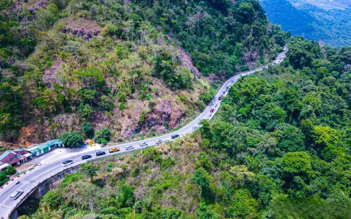 Khám Phá Đèo Bảo Lộc – Cung Đường Đèo 108 Khúc Cua Dài 10 Km