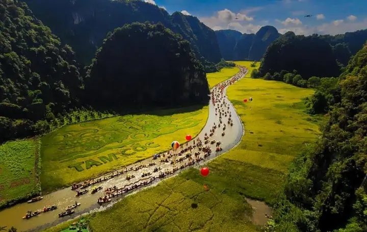 Khám Phá Thời Gian Du Lịch Ninh Bình Đẹp Nhất Cho Mọi Mùa Khám Phá Thời Gian Du Lịch Ninh Bình Đẹp Nhất Cho Mọi Mùa