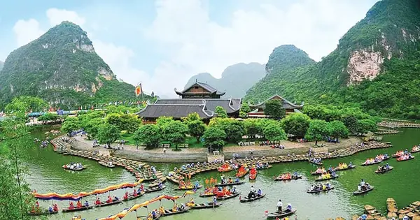 Sản Thiên Nhiên Tràng An: Kỳ Quan Đá Vôi Và Bản Sắc Văn Hóa Sản Thiên Nhiên Tràng An: Kỳ Quan Đá Vôi Và Bản Sắc Văn Hóa