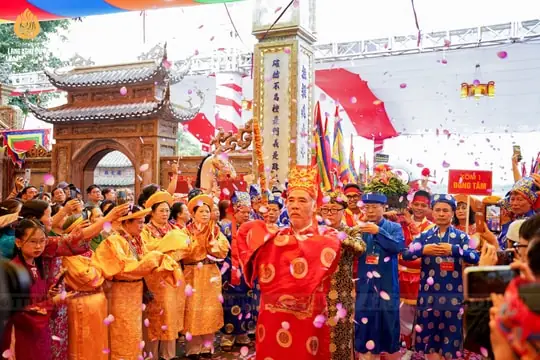 Sản Thiên Nhiên Tràng An: Kỳ Quan Đá Vôi Và Bản Sắc Văn Hóa Sản Thiên Nhiên Tràng An: Kỳ Quan Đá Vôi Và Bản Sắc Văn Hóa