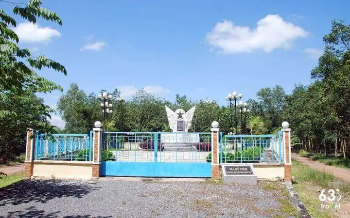 Cẩm Nang Di Tích Lịch Sử Bình Phước: 15 Điểm Đến Quan Trọng Cẩm Nang Di Tích Lịch Sử Bình Phước: 15 Điểm Đến Quan Trọng