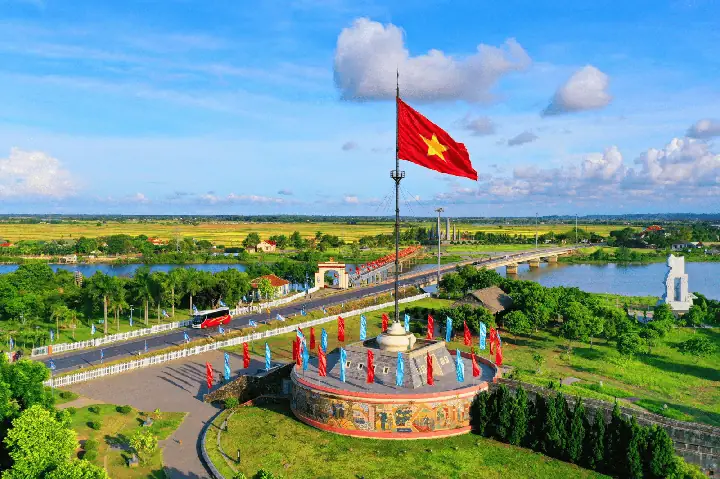 Tích Lịch Sử Quảng Trị: Cẩm Nang Khám Phá Toàn Diện Tích Lịch Sử Quảng Trị: Cẩm Nang Khám Phá Toàn Diện