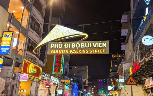 Khám Phá Sài Gòn Về Đêm: 20 Địa Điểm Ăn Chơi Hấp Dẫn Khám Phá Sài Gòn Về Đêm: 20 Địa Điểm Ăn Chơi Hấp Dẫn