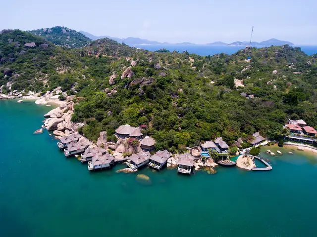 Khám Phá 12 Địa Điểm Du Lịch Cam Ranh Cho Du Khách Khám Phá 12 Địa Điểm Du Lịch Cam Ranh Cho Du Khách