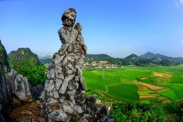 Địa Điểm Du Lịch Lạng Sơn: Cẩm Nang Khám Phá Vùng Đất Tử Thần Tinh Anh Địa Điểm Du Lịch Lạng Sơn: Cẩm Nang Khám Phá Vùng Đất Tử Thần Tinh Anh