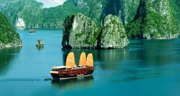 Địa Điểm Du Lịch Miền Bắc: Tổng Hợp Điểm Đến Đáng Tham Quan