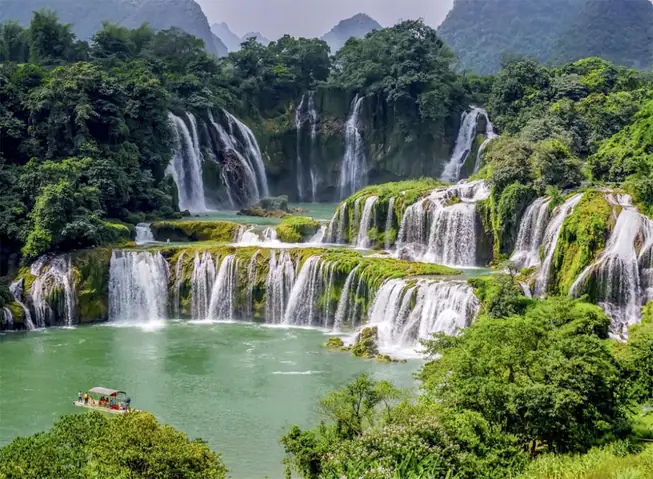 Địa Điểm Du Lịch Miền Bắc: Tổng Hợp Điểm Đến Đáng Tham Quan