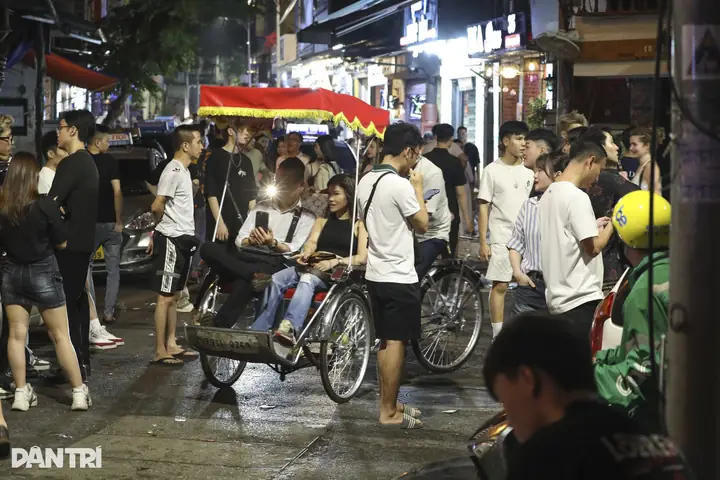 Diễn Đàn Ăn Chơi Hà Nội Là Gì Và Tại Sao Nên Tham Gia?