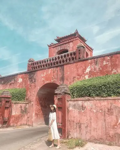 Cẩm Nang Khám Phá Diên Khánh & Nha Trang: Hành Trình Qua Hai Miền Biển Nắng Gió Cẩm Nang Khám Phá Diên Khánh & Nha Trang: Hành Trình Qua Hai Miền Biển Nắng Gió