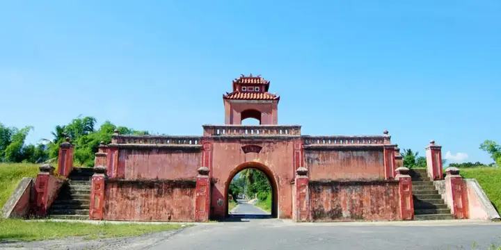 Cẩm Nang Khám Phá Diên Khánh & Nha Trang: Hành Trình Qua Hai Miền Biển Nắng Gió Cẩm Nang Khám Phá Diên Khánh & Nha Trang: Hành Trình Qua Hai Miền Biển Nắng Gió