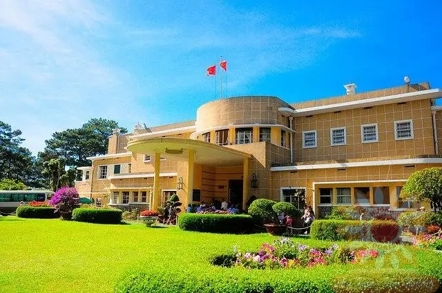 Khám Phá Dinh 3 Đà Lạt: Lịch Sử, Kiến Trúc Và Trải Nghiệm
