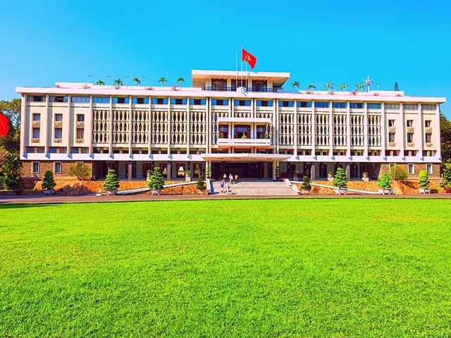 Khám Phá Dinh Độc Lập: Lịch Sử, Kiến Trúc Và Hướng Dẫn Thăm Khám Phá Dinh Độc Lập: Lịch Sử, Kiến Trúc Và Hướng Dẫn Thăm