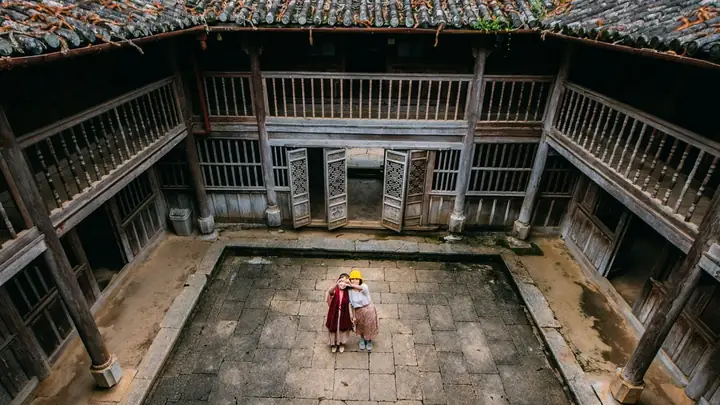 Dinh Thự Vua Mèo Vương Chí Sình: Tổng Quan, Lịch Sử Và Những Điểm Đáng Chú Ý Dinh Thự Vua Mèo Vương Chí Sình: Tổng Quan, Lịch Sử Và Những Điểm Đáng Chú Ý