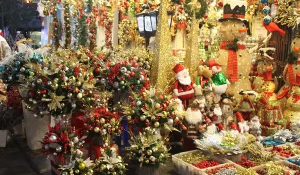 Top 9 Shop Đồ Trang Trí Noel Uy Tín Nhất Tại Hà Nội