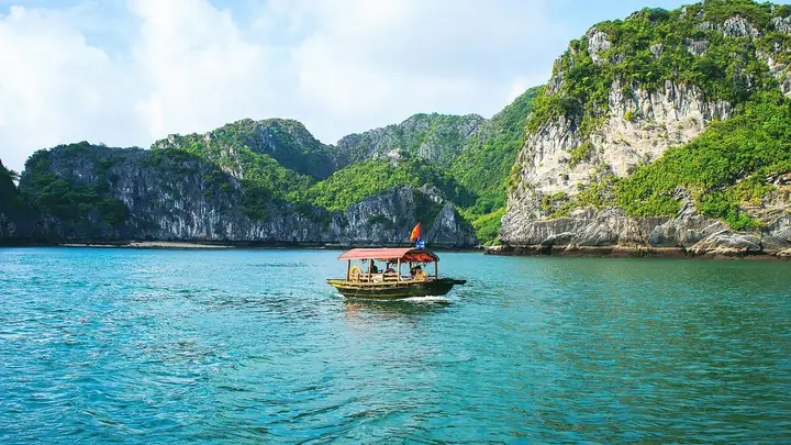 Lên Kế Hoạch Du Lịch Cát Bà: Hướng Dẫn Chi Tiết Cho Người Mới