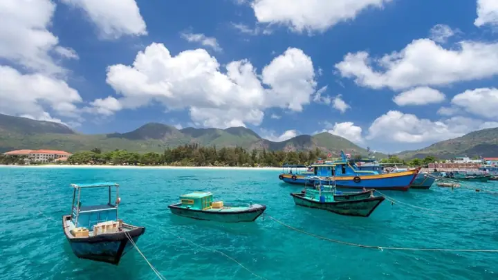 Cẩm Nang Du Lịch Côn Đảo Tự Túc Toàn Tập: Từ A Đến Z Cho Hành Trình Hoàn Hảo