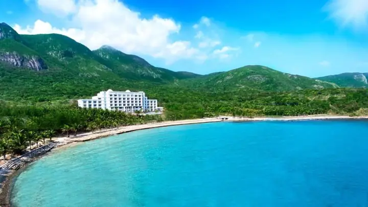 Cẩm Nang Du Lịch Côn Đảo Tự Túc Toàn Tập: Từ A Đến Z Cho Hành Trình Hoàn Hảo Cẩm Nang Du Lịch Côn Đảo Tự Túc Toàn Tập: Từ A Đến Z Cho Hành Trình Hoàn Hảo
