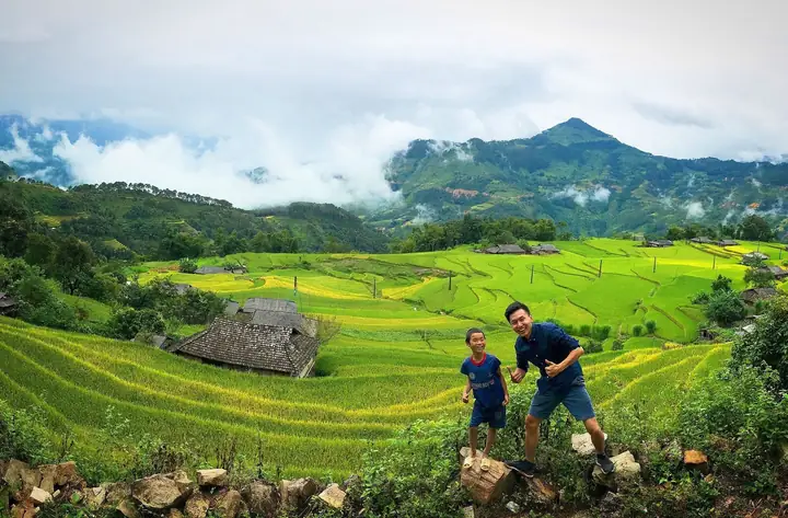 Du Lịch Cùng Khoai Lang Thang: Trải Nghiệm Ẩm Thực Đường Phố Đáng Nhớ