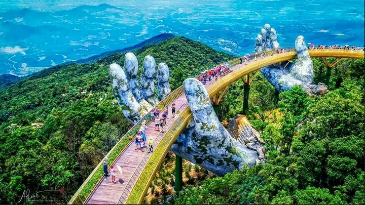 Khám Phá Du Lịch Đà Nẵng: 10 Địa Điểm Nổi Bật Cho Mọi Du Khách Khám Phá Du Lịch Đà Nẵng: 10 Địa Điểm Nổi Bật Cho Mọi Du Khách