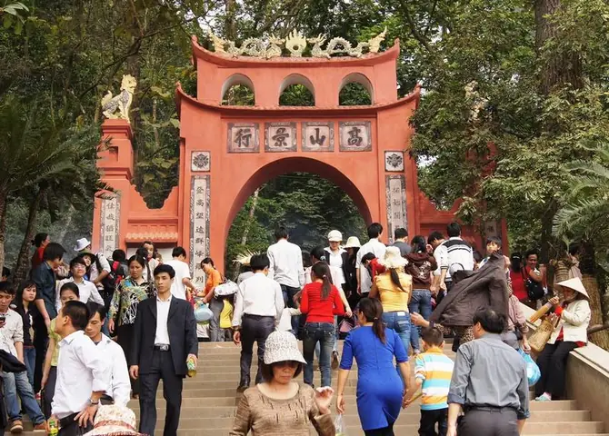 Du Lịch Đền Hùng 1 Ngày: Lộ Trình Chi Tiết Và Kinh Nghiệm Thực Tế