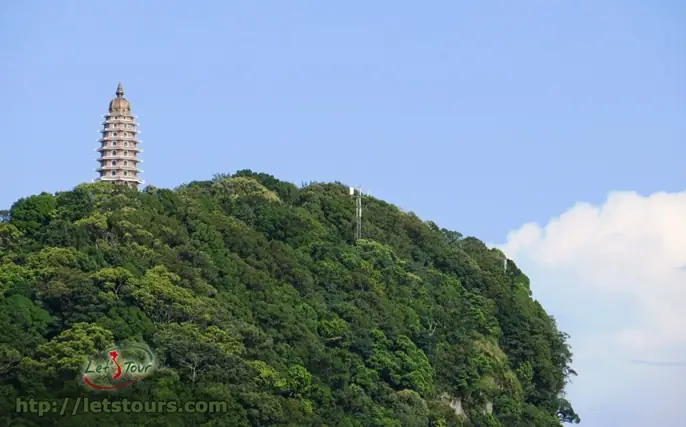 Cẩm Nang Du Lịch Ba Vì 1 Ngày: Khám Phá Đền Thượng, Vườn Quốc Gia Và Làng Văn Hóa Cẩm Nang Du Lịch Ba Vì 1 Ngày: Khám Phá Đền Thượng, Vườn Quốc Gia Và Làng Văn Hóa