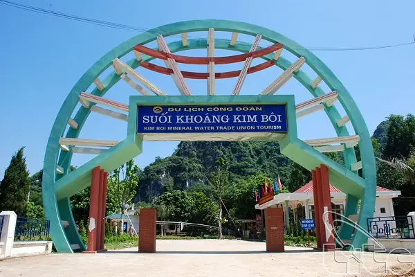 Khám Phá Du Lịch Kim Bôi Hòa Bình: Điểm Đến, Hoạt Động & Lưu Ý Khám Phá Du Lịch Kim Bôi Hòa Bình: Điểm Đến, Hoạt Động & Lưu Ý