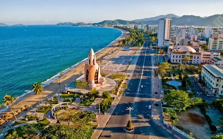 Hướng Dẫn Du Lịch Nha Trang Tự Túc: Lịch Trình, Ăn Uống, Ở