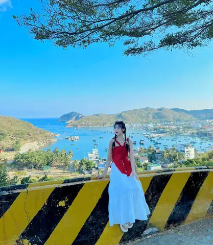 Lập Kế Hoạch Tour Ninh Thuận 1 Ngày: Địa Điểm, Hoạt Động & Mẹo Tiết Kiệm