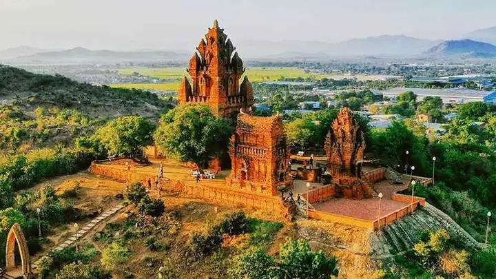 Lựa Chọn Thời Điểm Du Lịch Ninh Thuận Đẹp Nhất Cho Gia Đình Lựa Chọn Thời Điểm Du Lịch Ninh Thuận Đẹp Nhất Cho Gia Đình