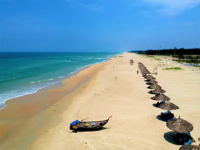 Biển Tam Thanh Quảng Nam: Cẩm Nang Du Lịch Chi Tiết Và Kinh Nghiệm Thực Tế Biển Tam Thanh Quảng Nam: Cẩm Nang Du Lịch Chi Tiết Và Kinh Nghiệm Thực Tế