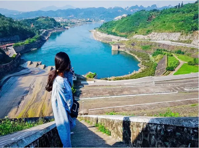 Du Lịch Thủy Điện Hòa Bình – Hướng Dẫn Chi Tiết Cho Chuyến Khám Phá Tuyệt Vời