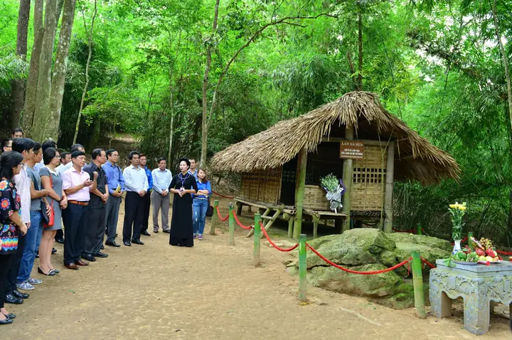 Khám Phá Tuyên Quang: Top Điểm Đến & Trải Nghiệm Khám Phá Tuyên Quang: Top Điểm Đến & Trải Nghiệm